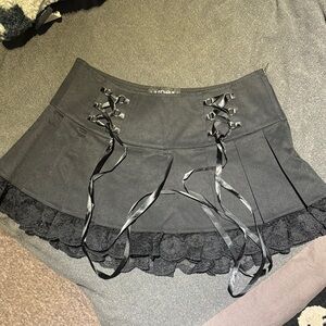 WIDOW Black Lace Trim Skirt